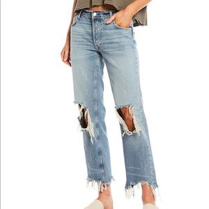 Maggie Straight Midrise Distressed jeans